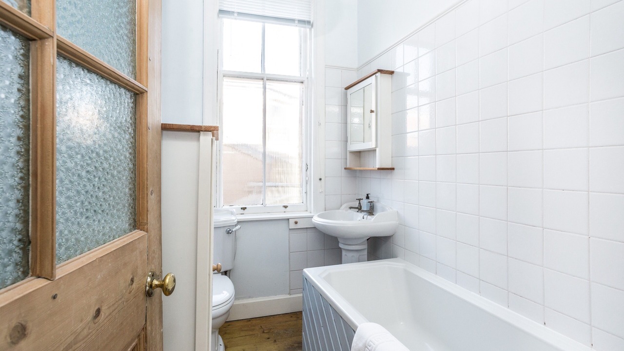 Photo of Bathroom in North Berwick