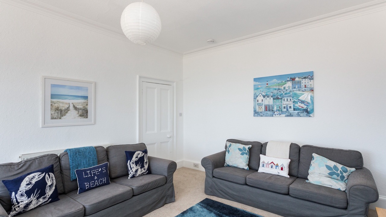 Photo of Livingroom in North Berwick