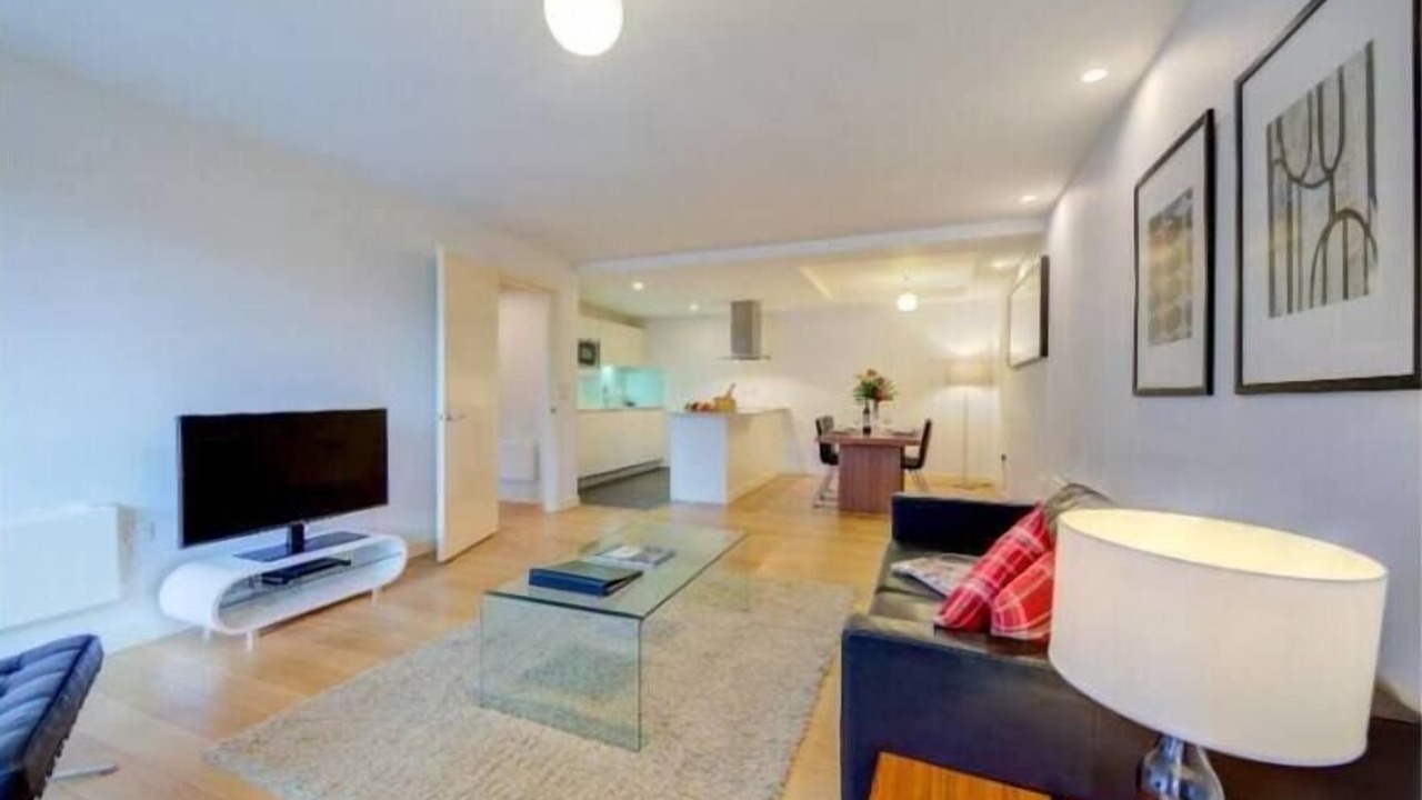 Photo of Livingroom in Redcliffe