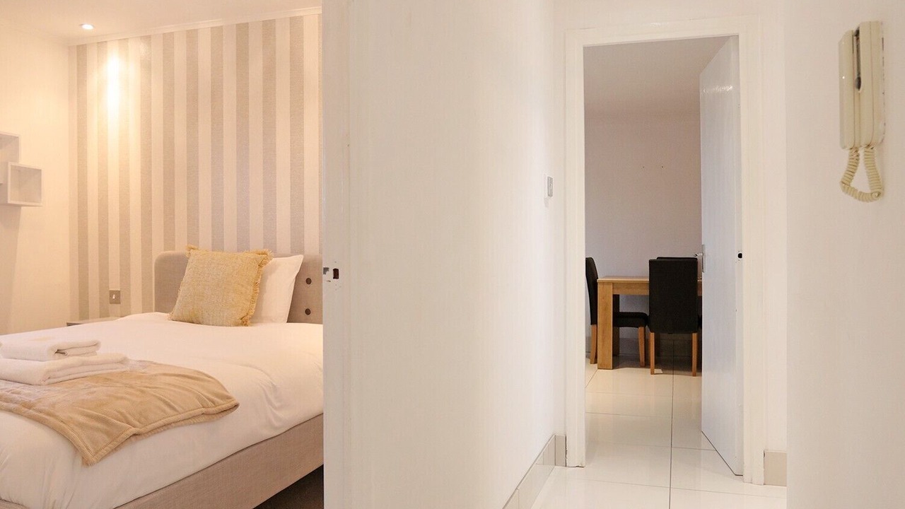 Photo of Bedroom in Gogar