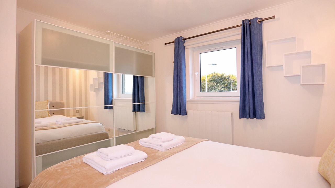 Photo of Bedroom in Gogar
