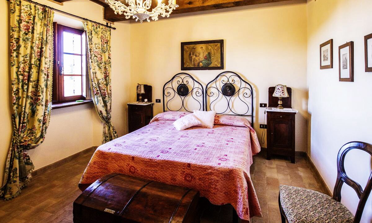 Photo of Bedroom in Serrapetrona