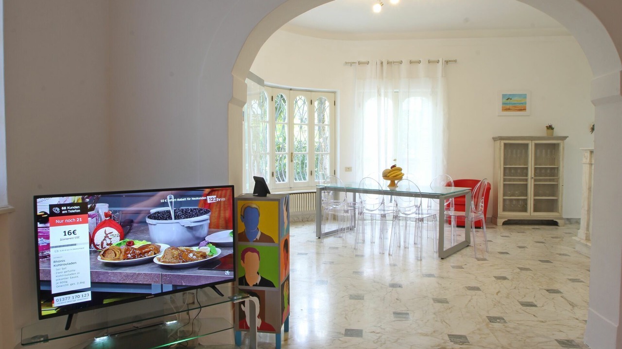 Photo of Livingroom in Poveromo