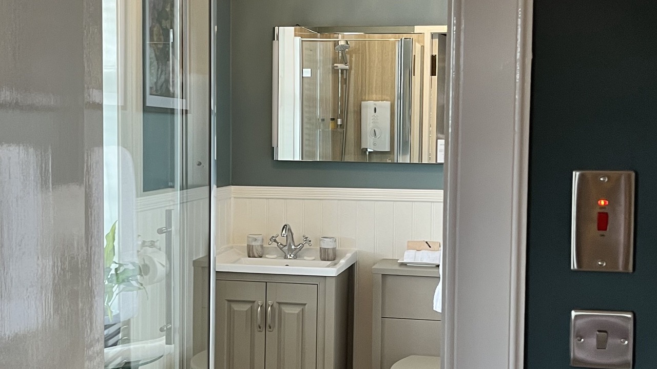 Photo of Bathroom in Murthly