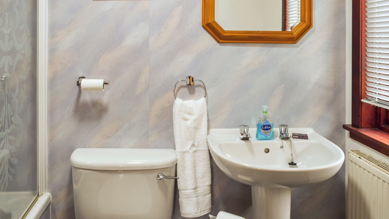 Photo of Bathroom in Tobermory