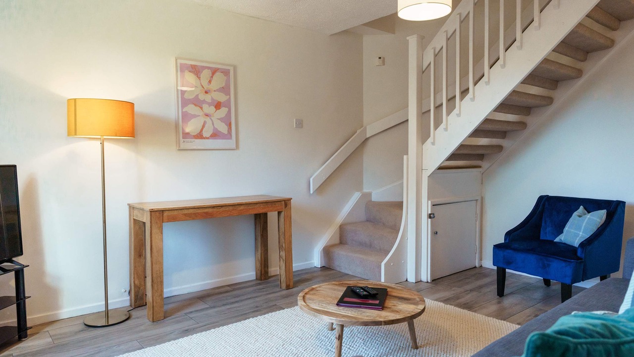 Photo of Livingroom in Little Stoke