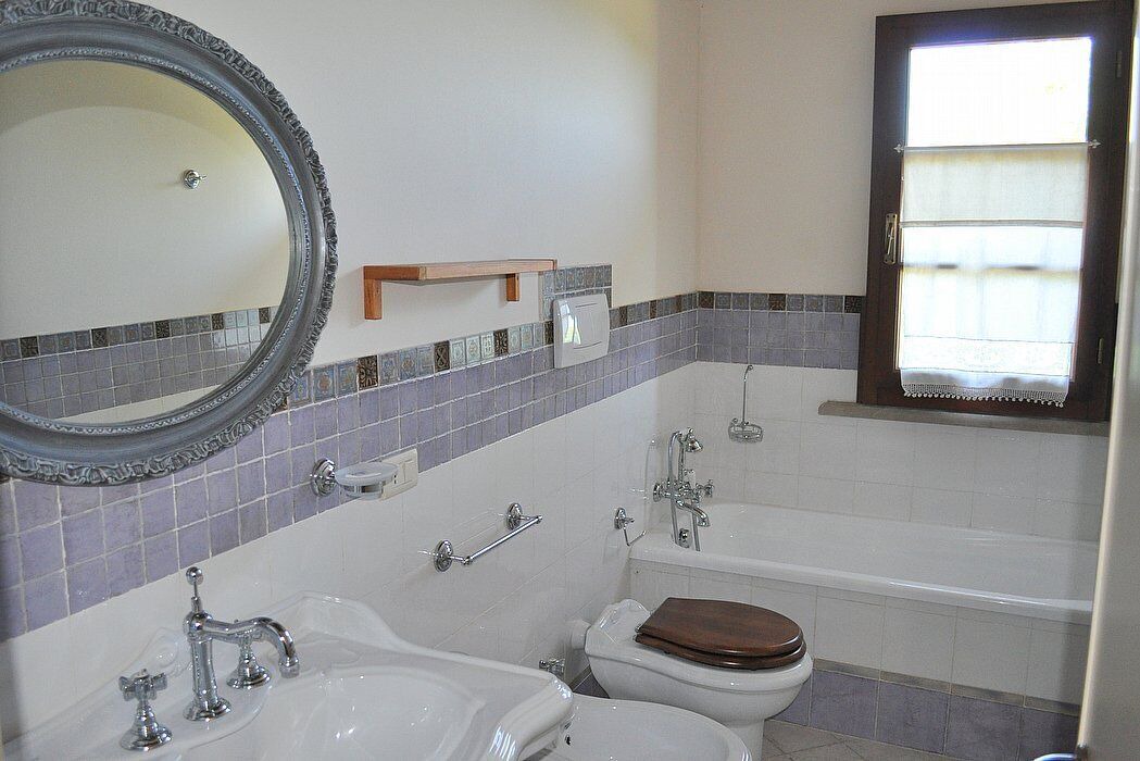 Photo of Bathroom in Iano