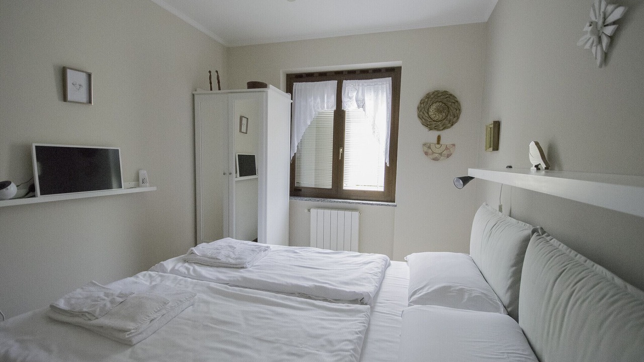 Photo of Bedroom in Padenghe sul Garda