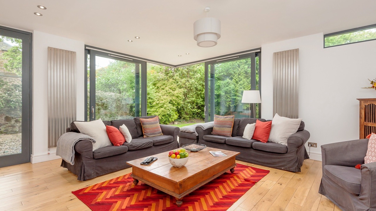 Photo of Livingroom in Duddingston
