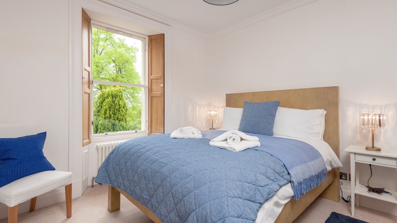 Photo of Bedroom in Duddingston