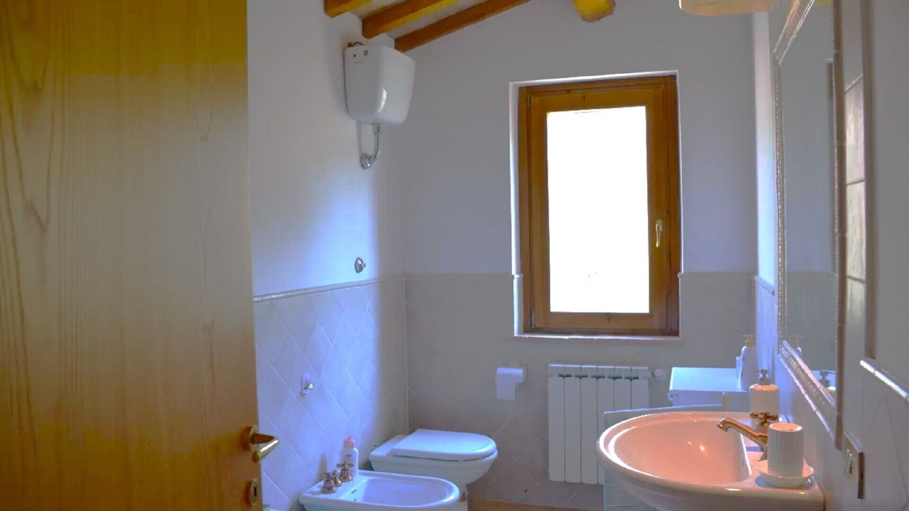 Photo of Bathroom in Penna in Teverina