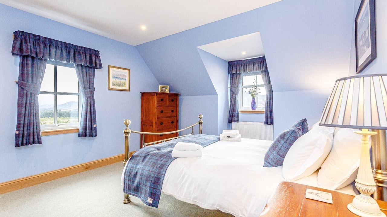 Photo of Bedroom in Loch Ness