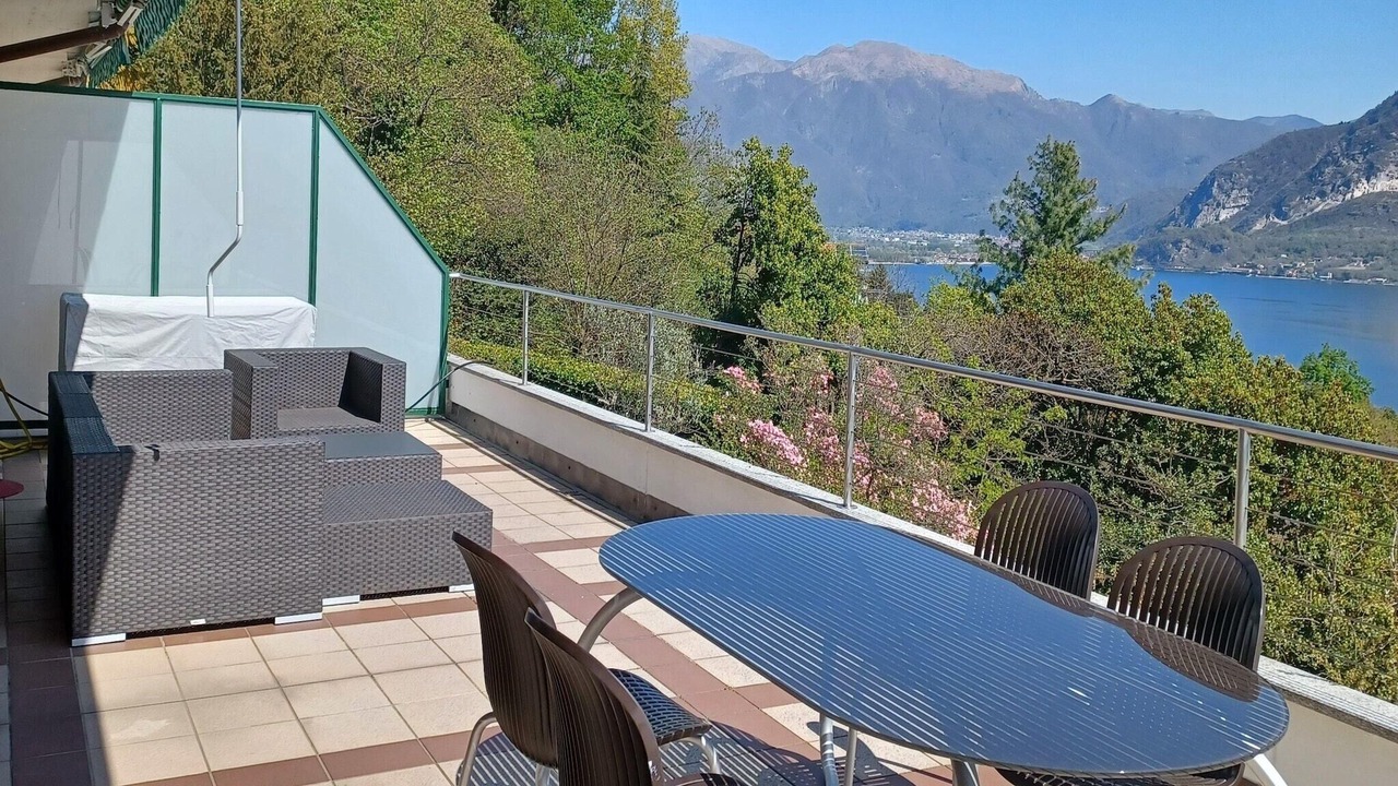 Photo of Patio Balcony in Suna