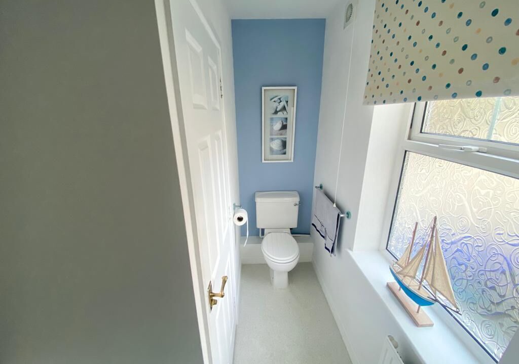 Photo of Bathroom in Roundham