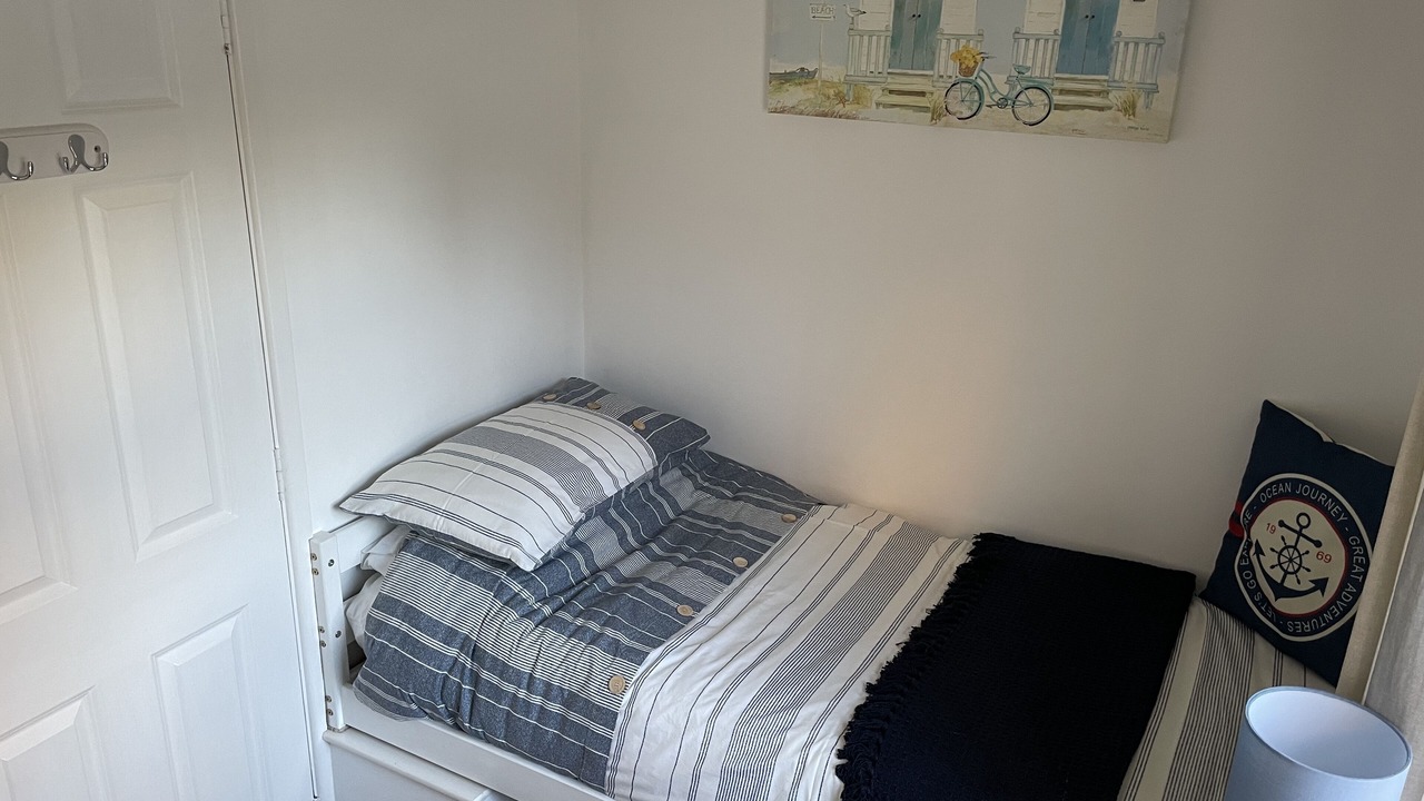 Photo of Bedroom in Roundham