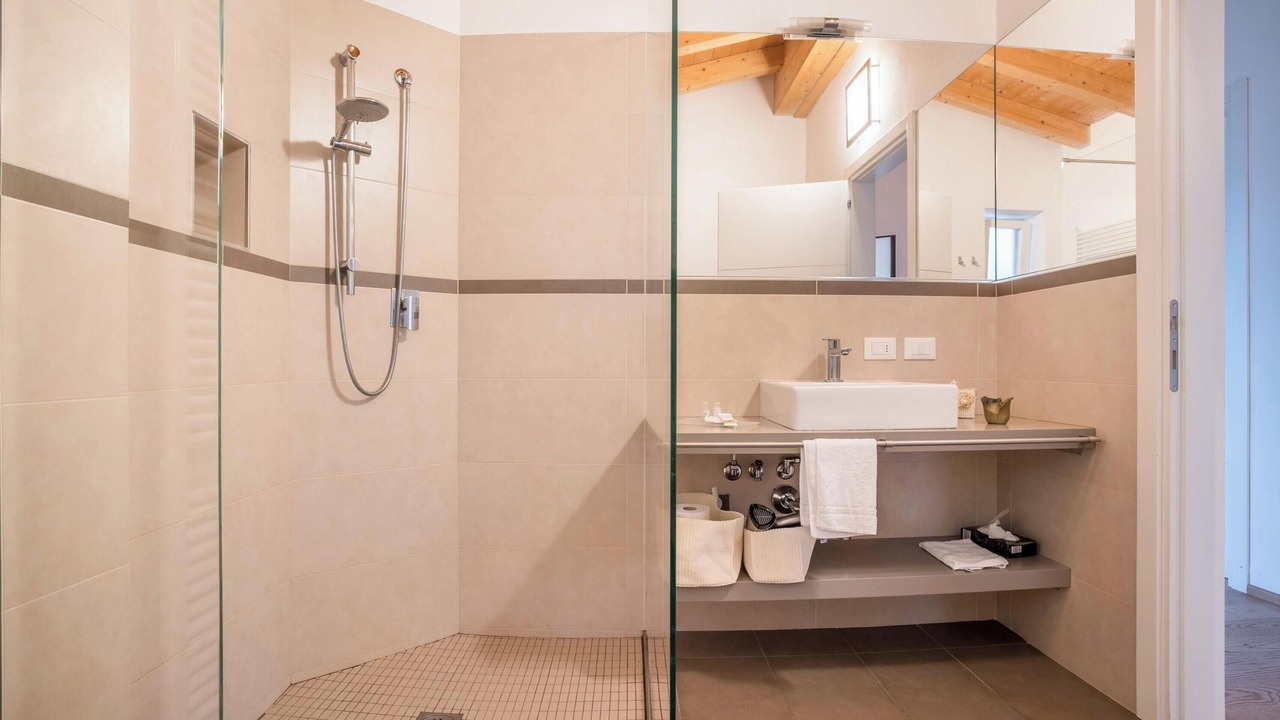 Photo of Bathroom in Aer