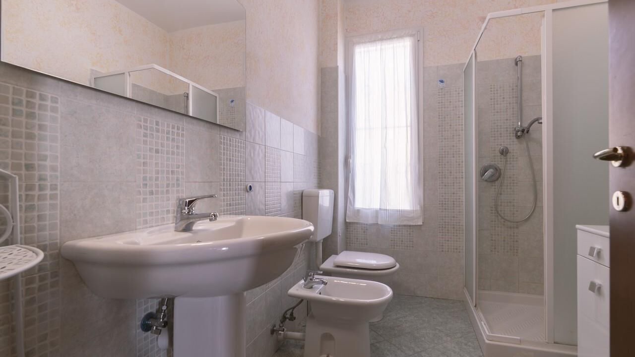 Photo of Bathroom in Costarainera