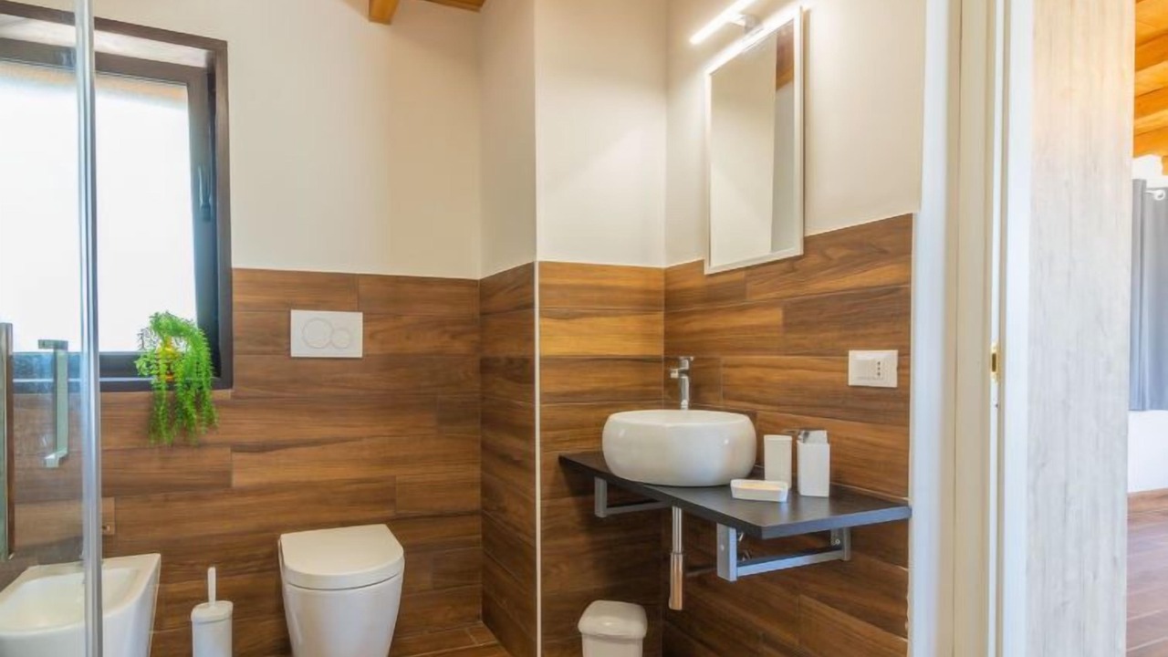 Photo of Bathroom in Sutri