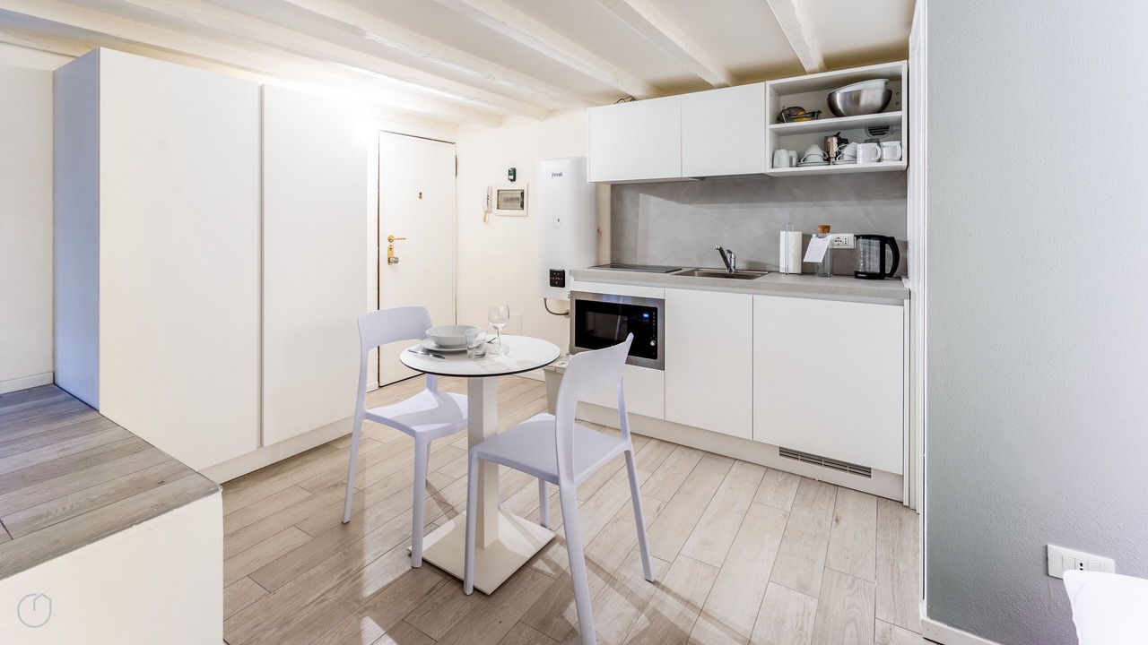Photo of Kitchen in Magenta