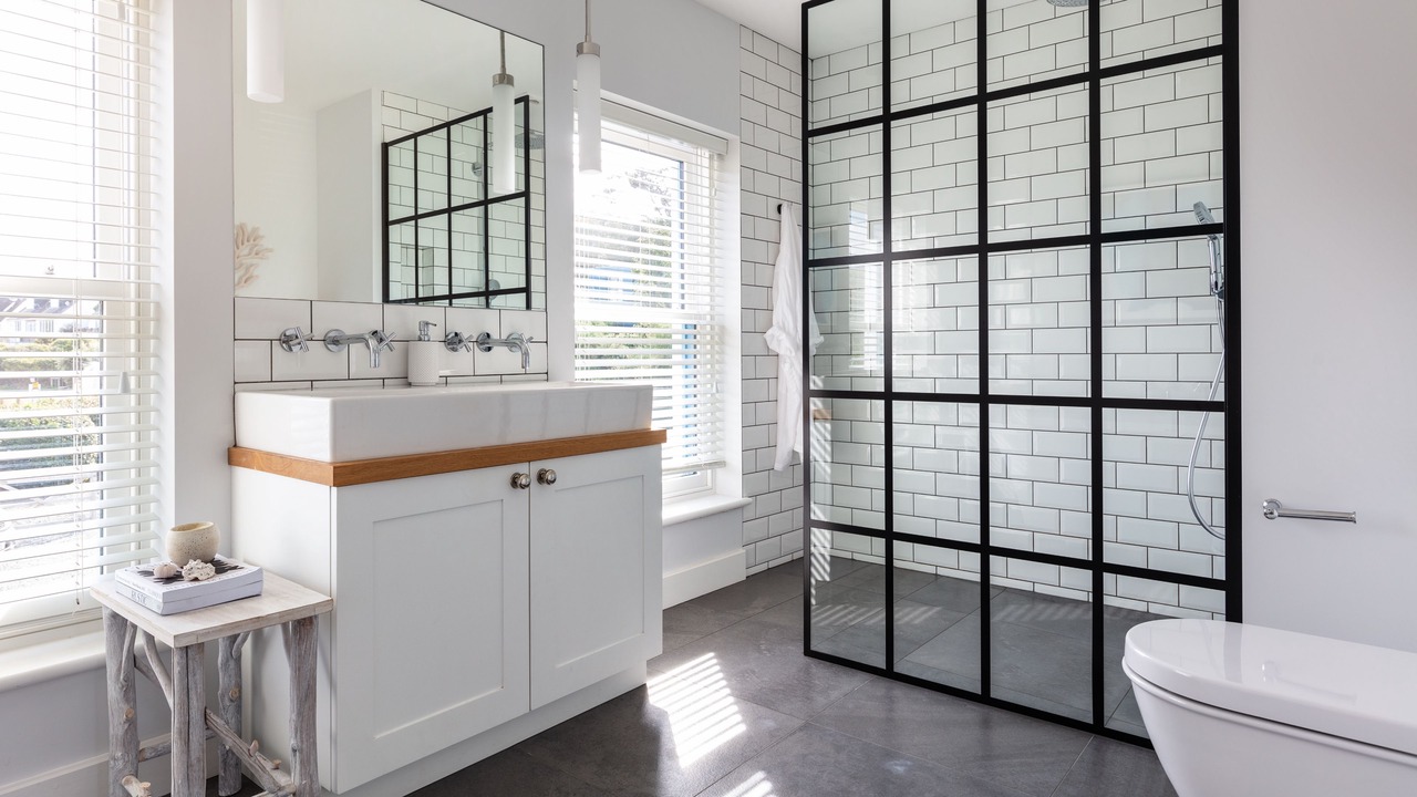 Photo of Bathroom in Padstow