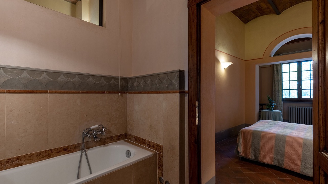 Photo of Bathroom in Montespertoli