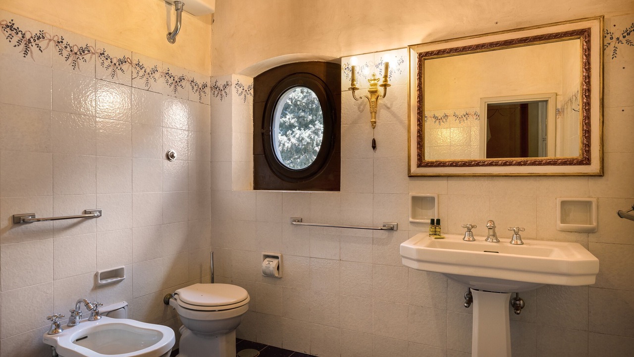 Photo of Bathroom in Montespertoli