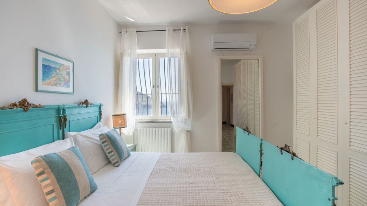 Photo of Bedroom in Pogerola