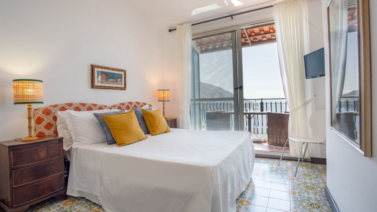 Photo of Bedroom in Pogerola