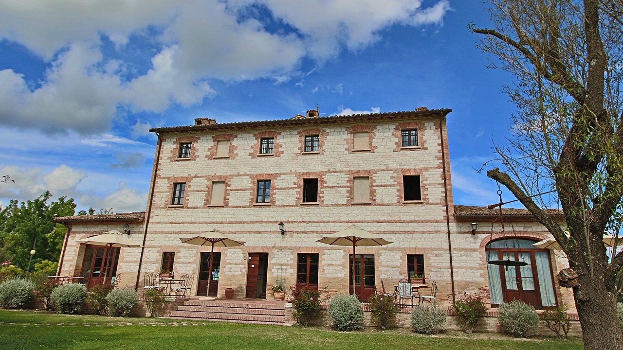 Photo of Outdoor in Urbania