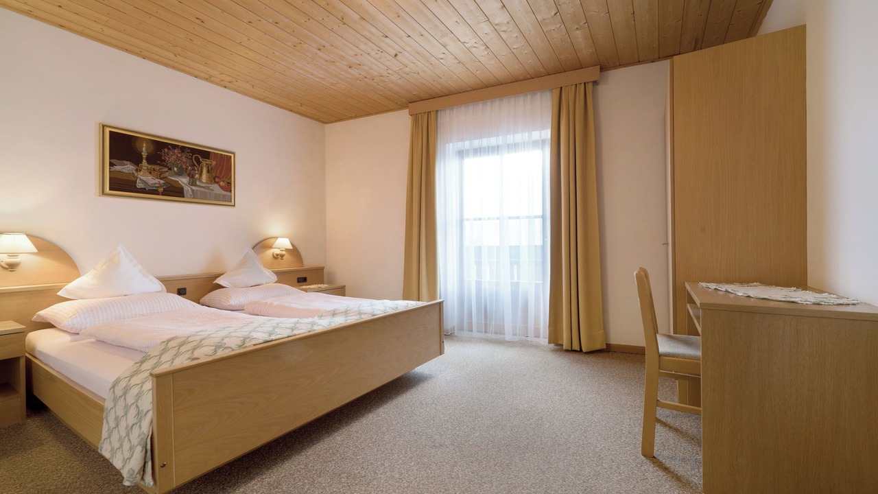 Photo of Bedroom in Spinga