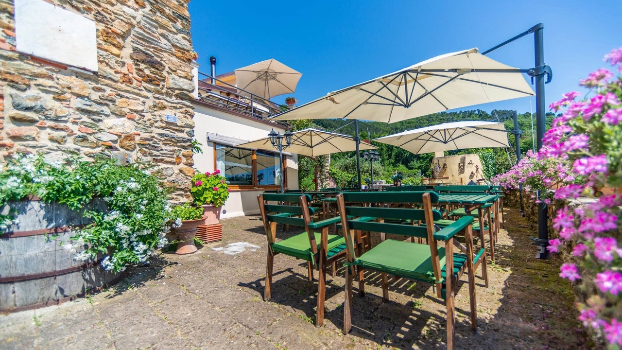Photo of Outdoor in Massa
