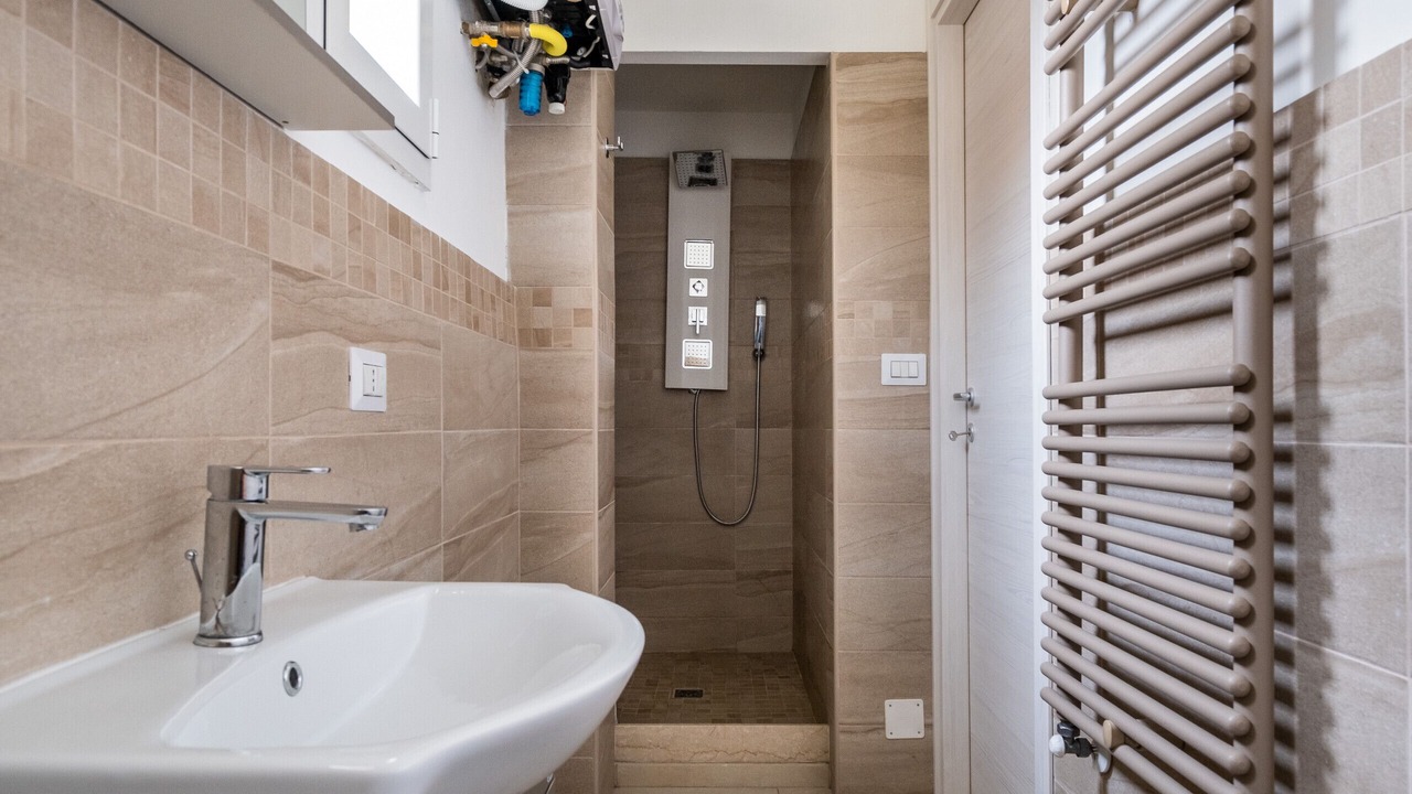 Photo of Bathroom in Navile