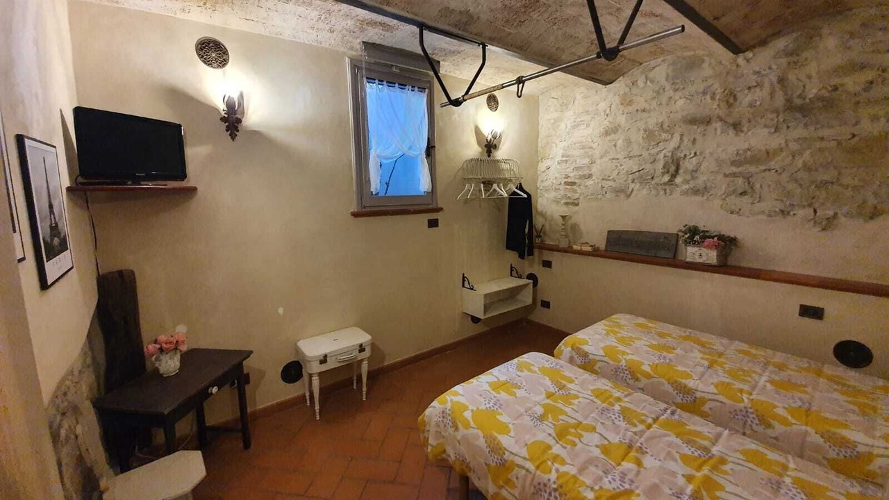 Photo of Bedroom in Strada in Chianti