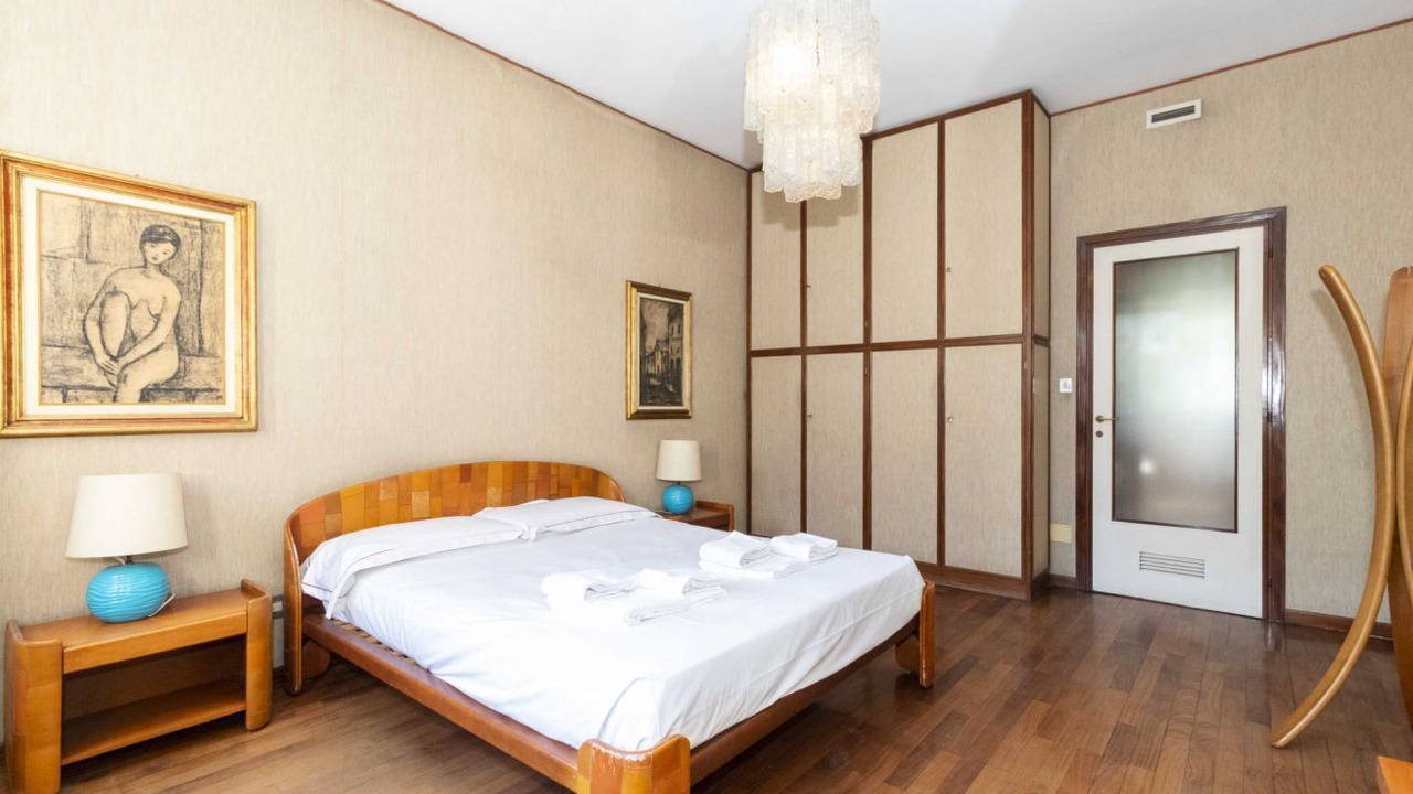 Photo of Bedroom in Parella