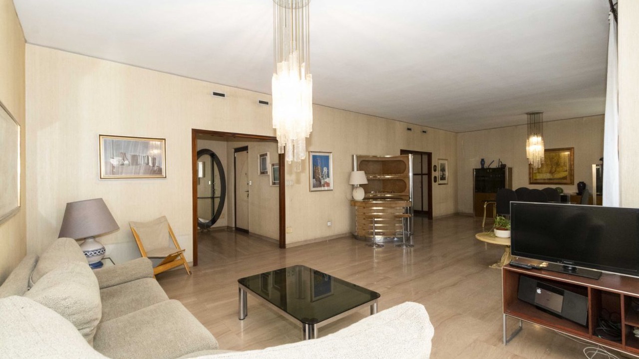 Photo of Livingroom in Parella