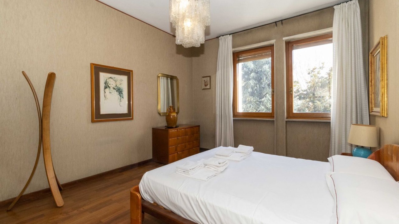 Photo of Bedroom in Parella