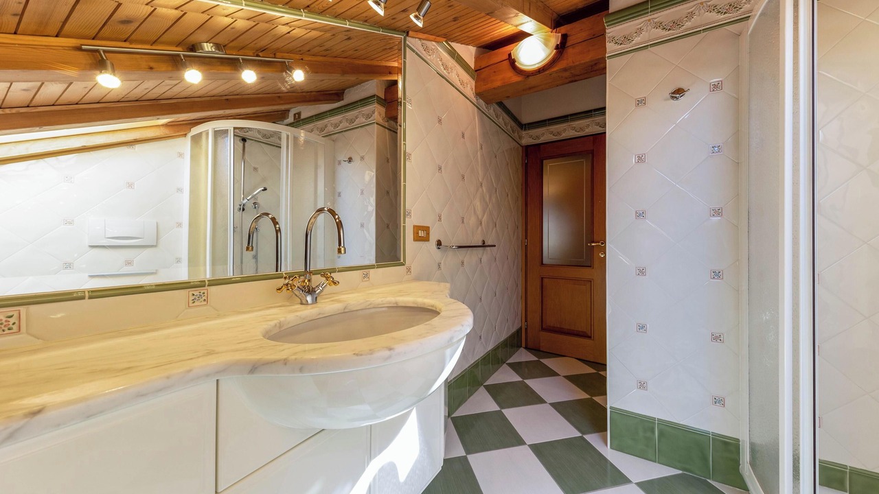 Photo of Bathroom in Vigo di Fassa