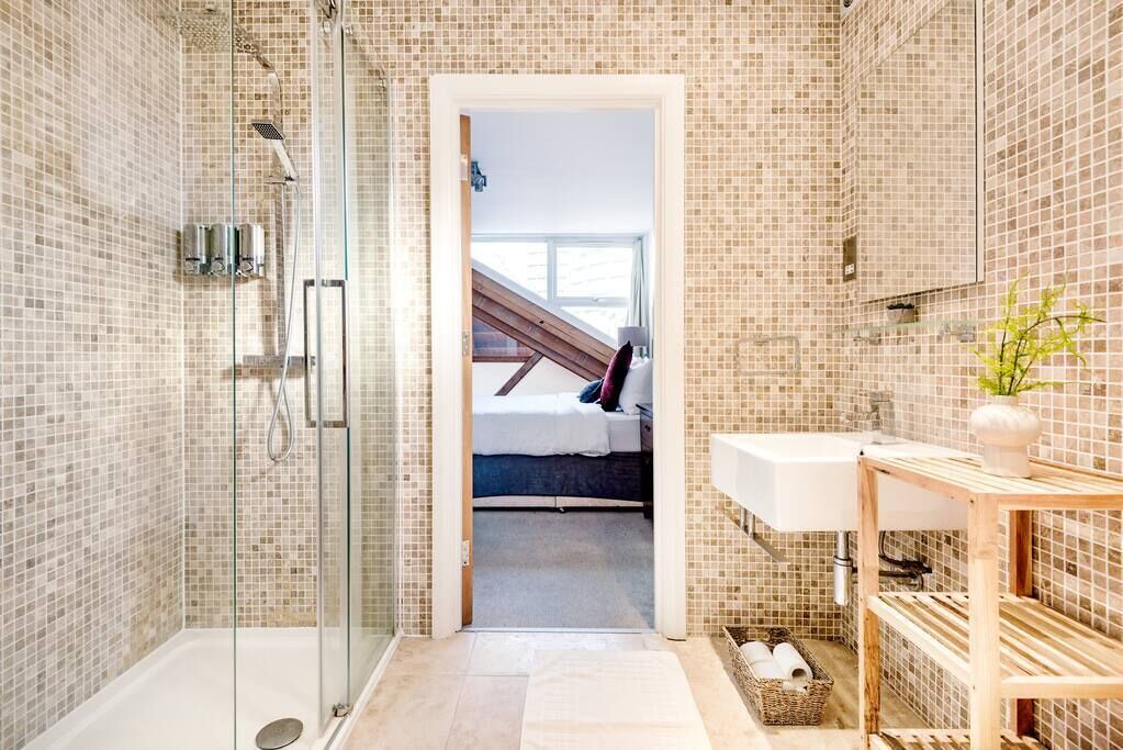 Photo of Bathroom in St Luke's