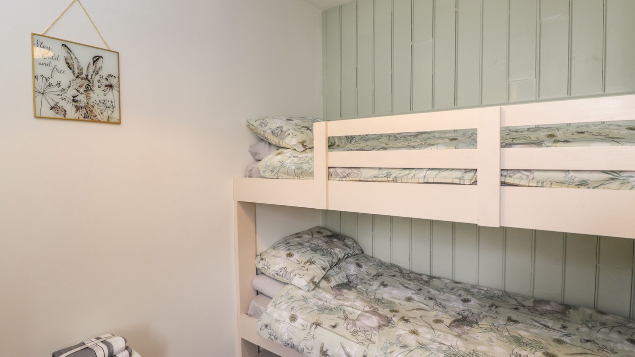 Photo of Bedroom in Cam