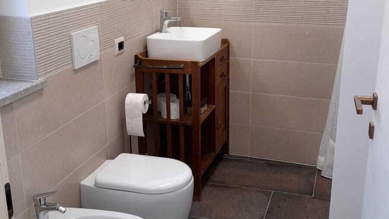 Photo of Bathroom in Alba