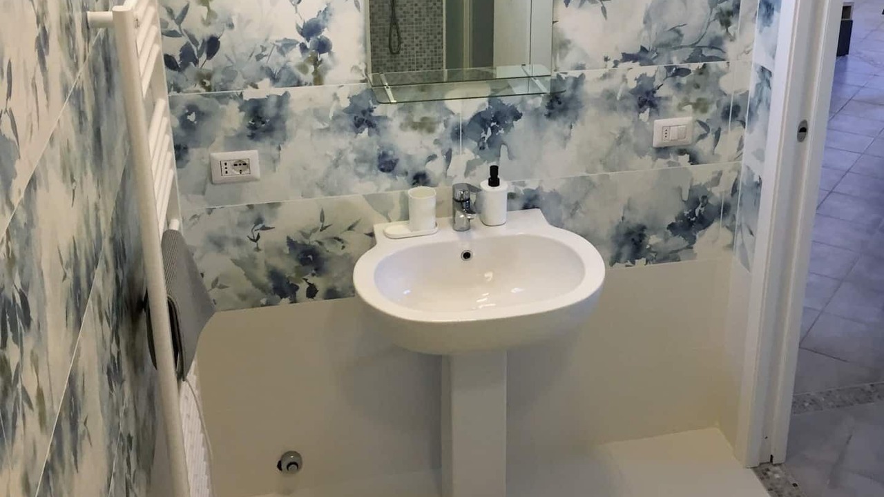 Photo of Bathroom in Fregenae