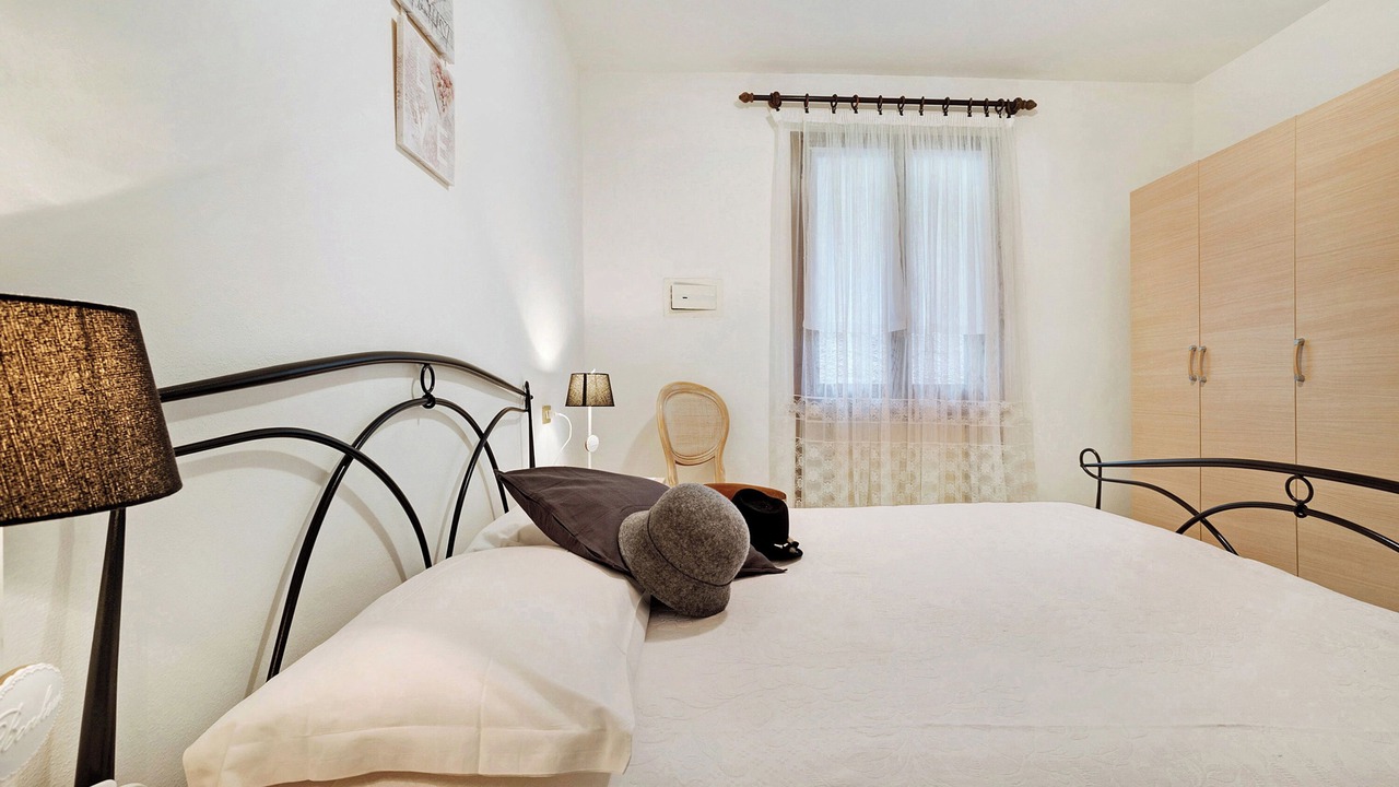 Photo of Bedroom in Gardola
