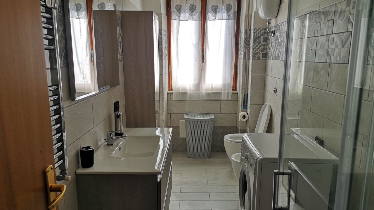 Photo of Bathroom in Latina