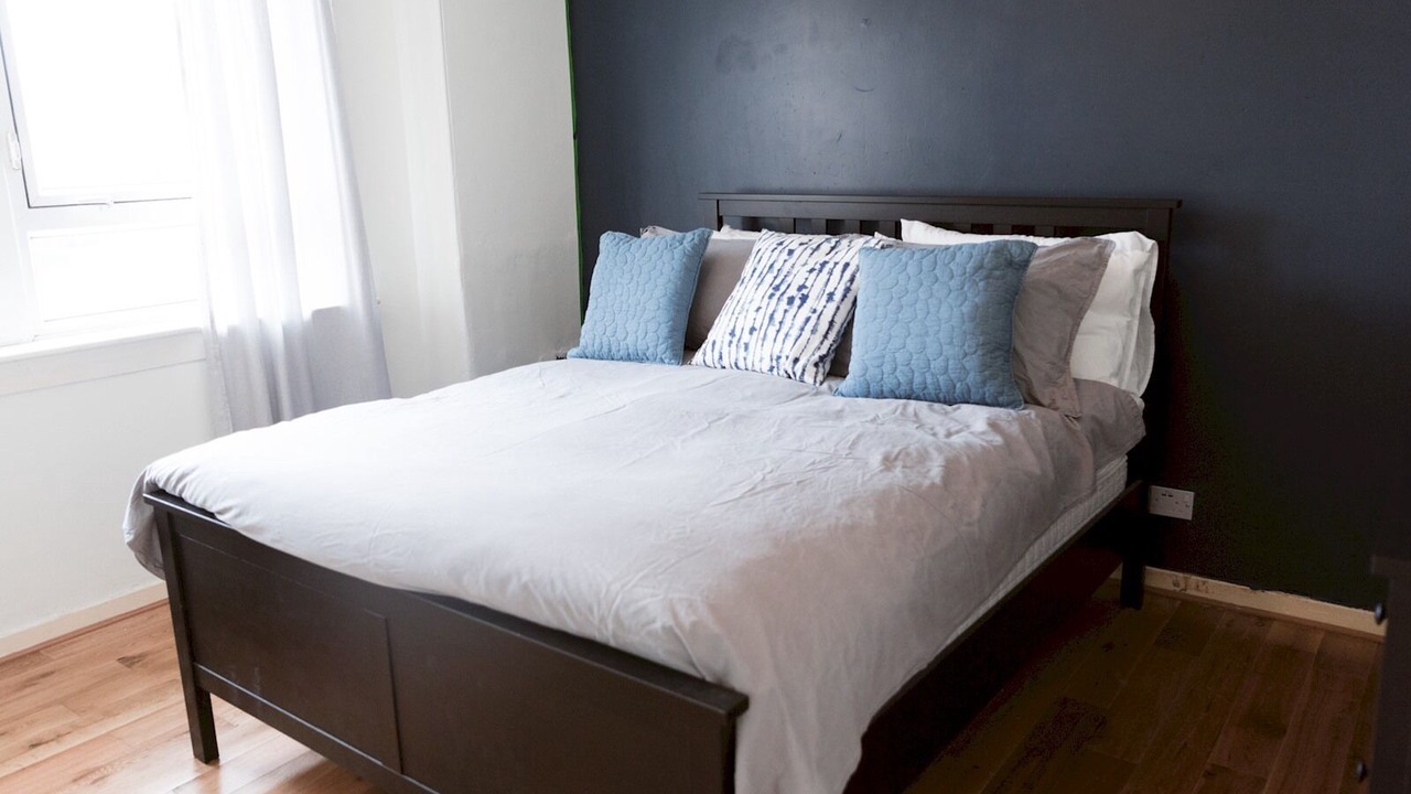 Photo of Bedroom in Paisley