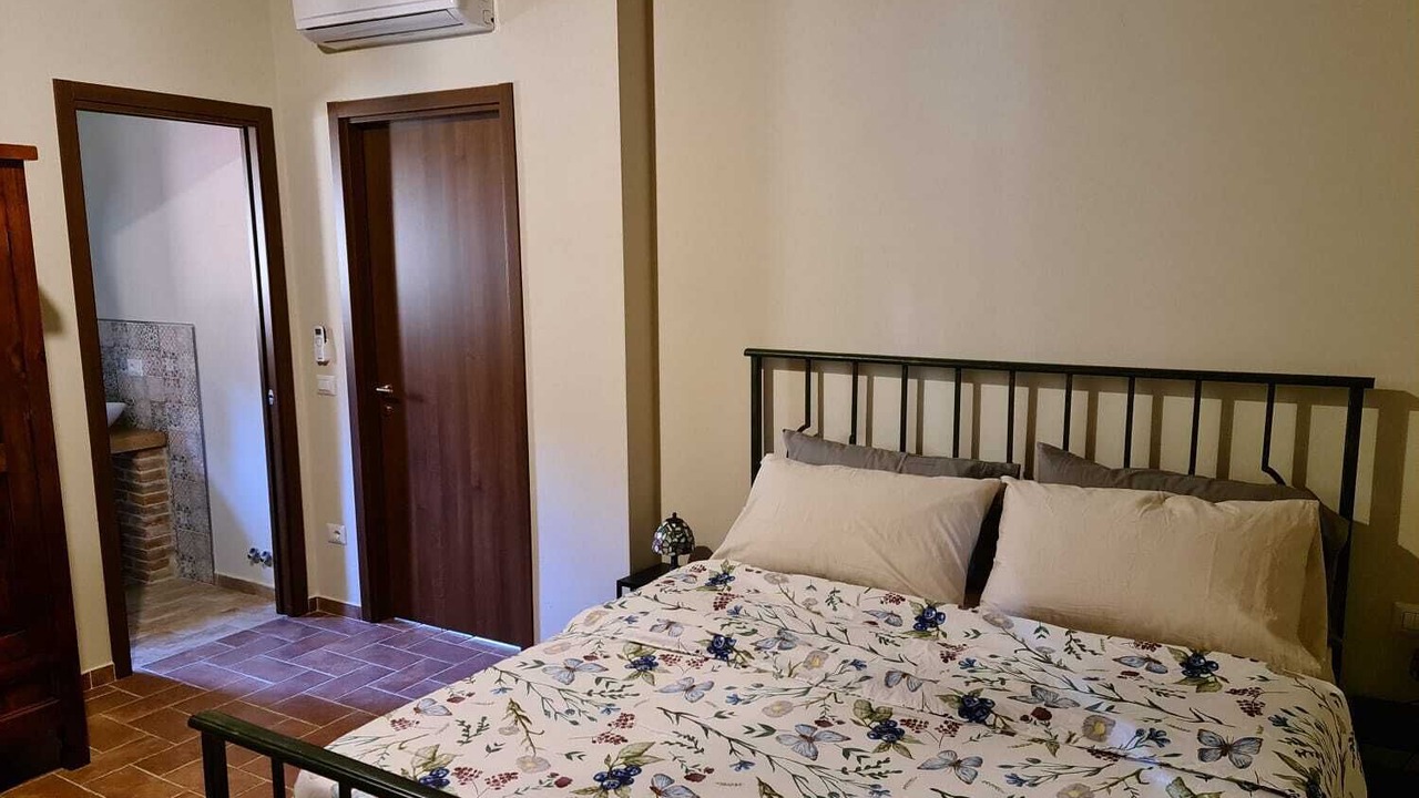 Photo of Bedroom in Certaldo