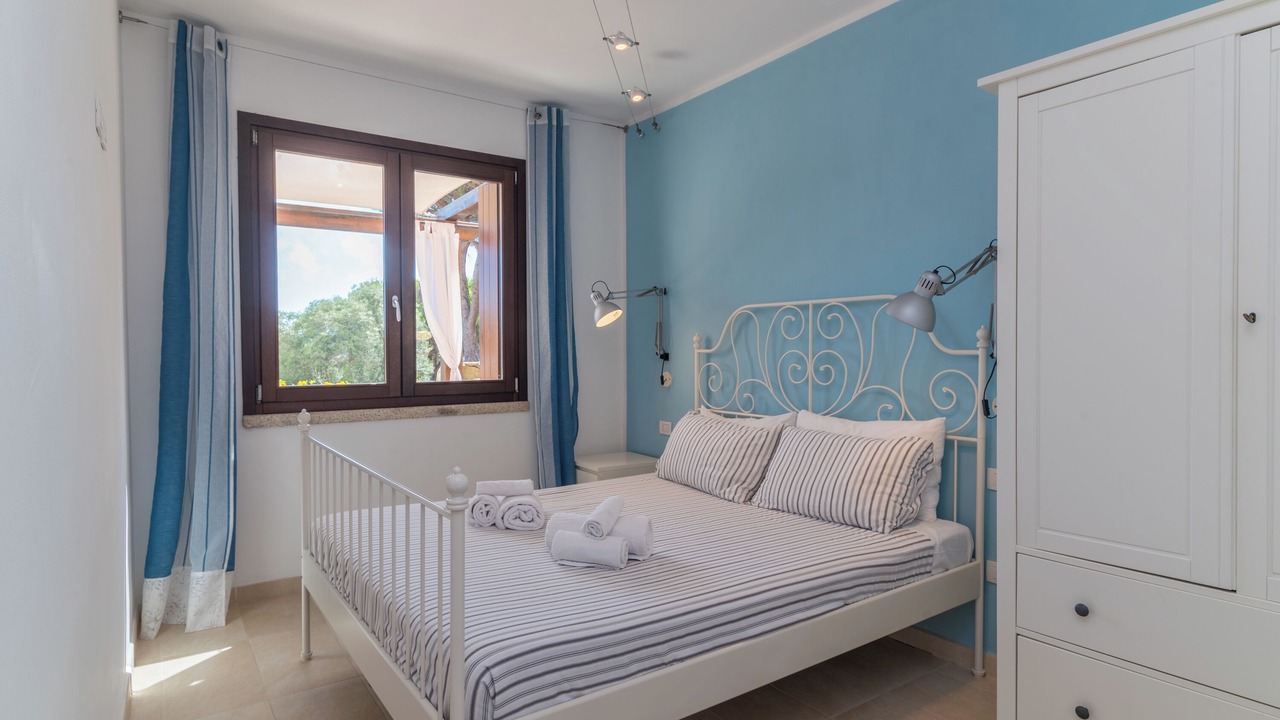 Photo of Bedroom in La Maddalena