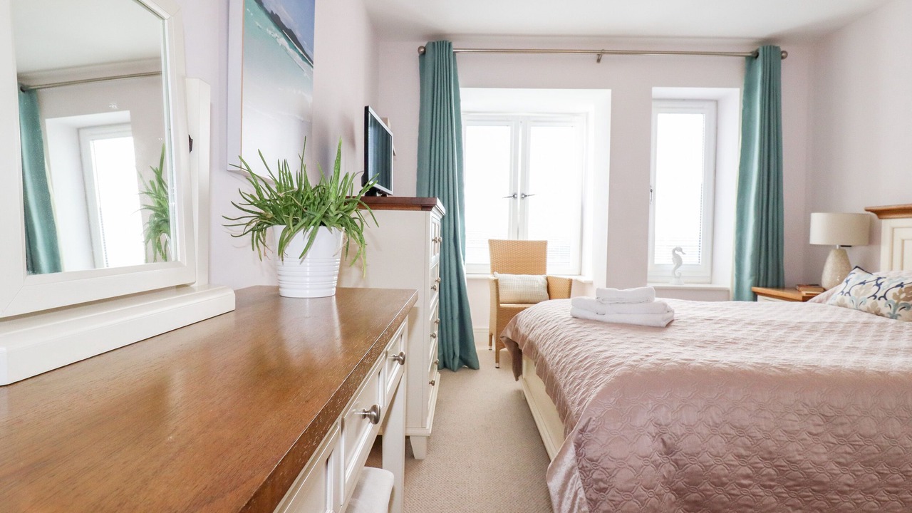 Photo of Bedroom in Newquay City Centre