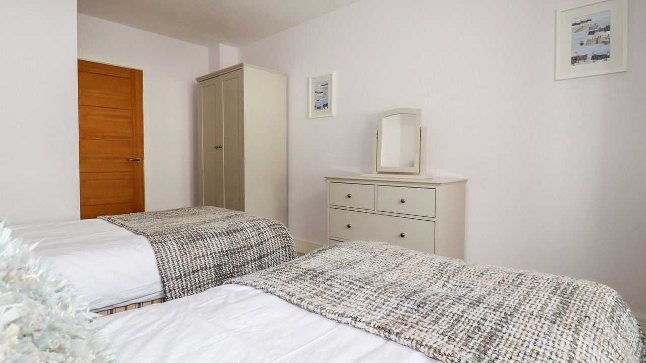 Photo of Bedroom in Newquay City Centre