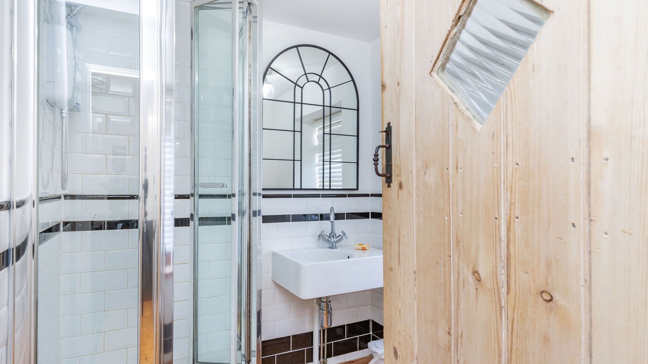 Photo of Bathroom in Stoke Bruerne