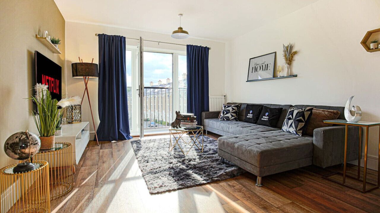 Photo of Livingroom in Milton Keynes